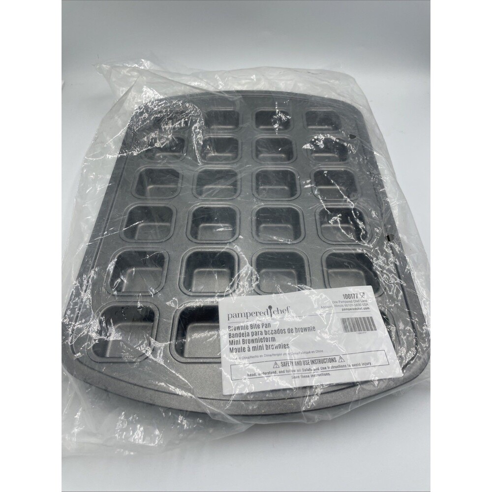 🧁🎂 Pampered Chef Brownie Bite Nonstick Baking Pan 24 Mini Brownies 100177 NEW